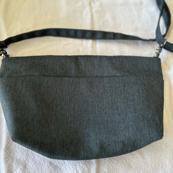 Muji crossbody canvas bag - Picture 1 of 8